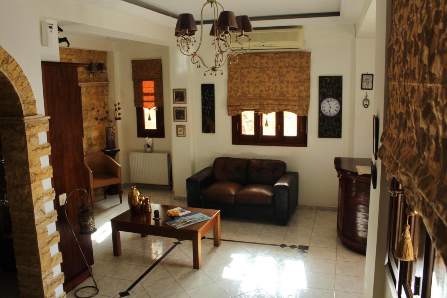 Sofotel Koroni  Luaran gambar