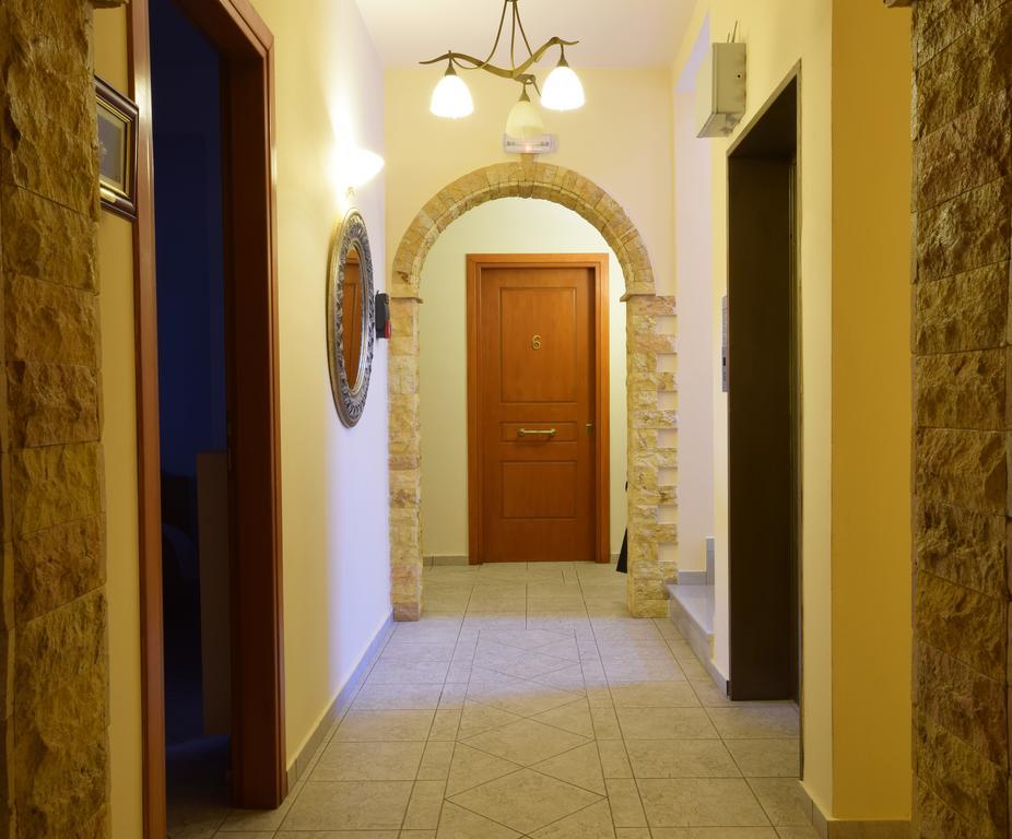 Sofotel Koroni  Luaran gambar