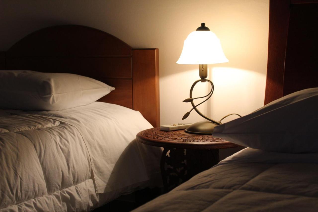 Sofotel Koroni  Luaran gambar