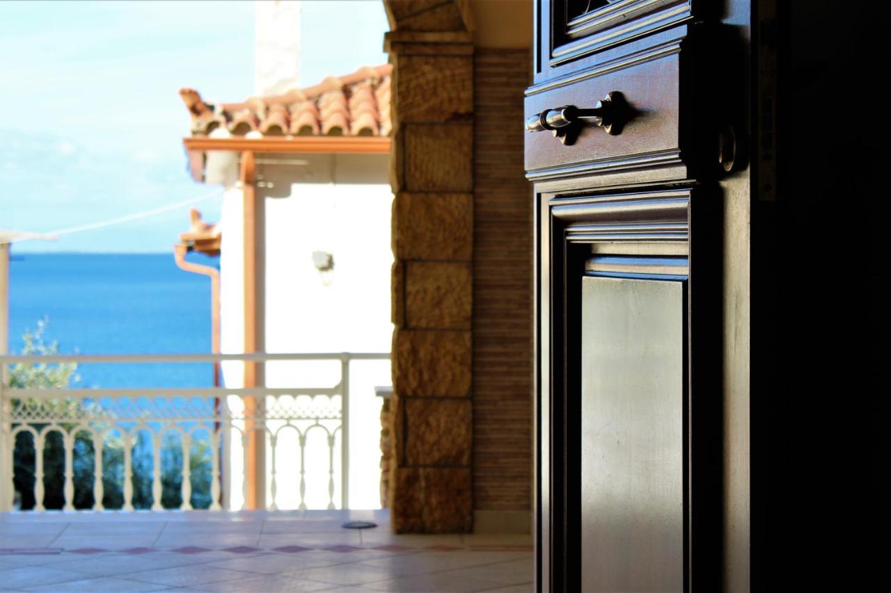 Sofotel Koroni  Luaran gambar